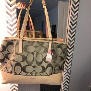 Coach Tote